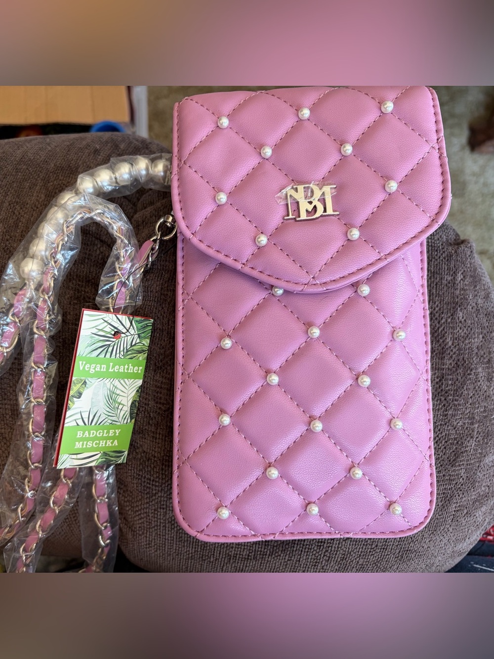 Badgley Mischka Lilac Quilted Pearl Crossbody Phone Purse, NWT
